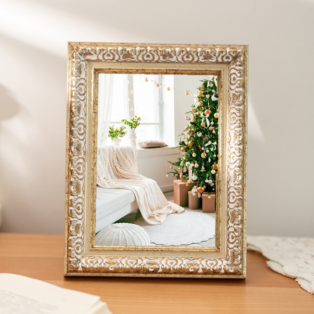 Bamboo Photo Frame - Vintage photo frame with classic white