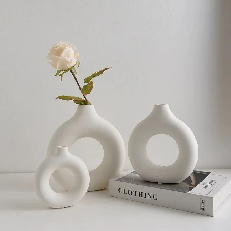 Home Decor Vase With Flowers - Simple Plastic Vase Donut Shape Single