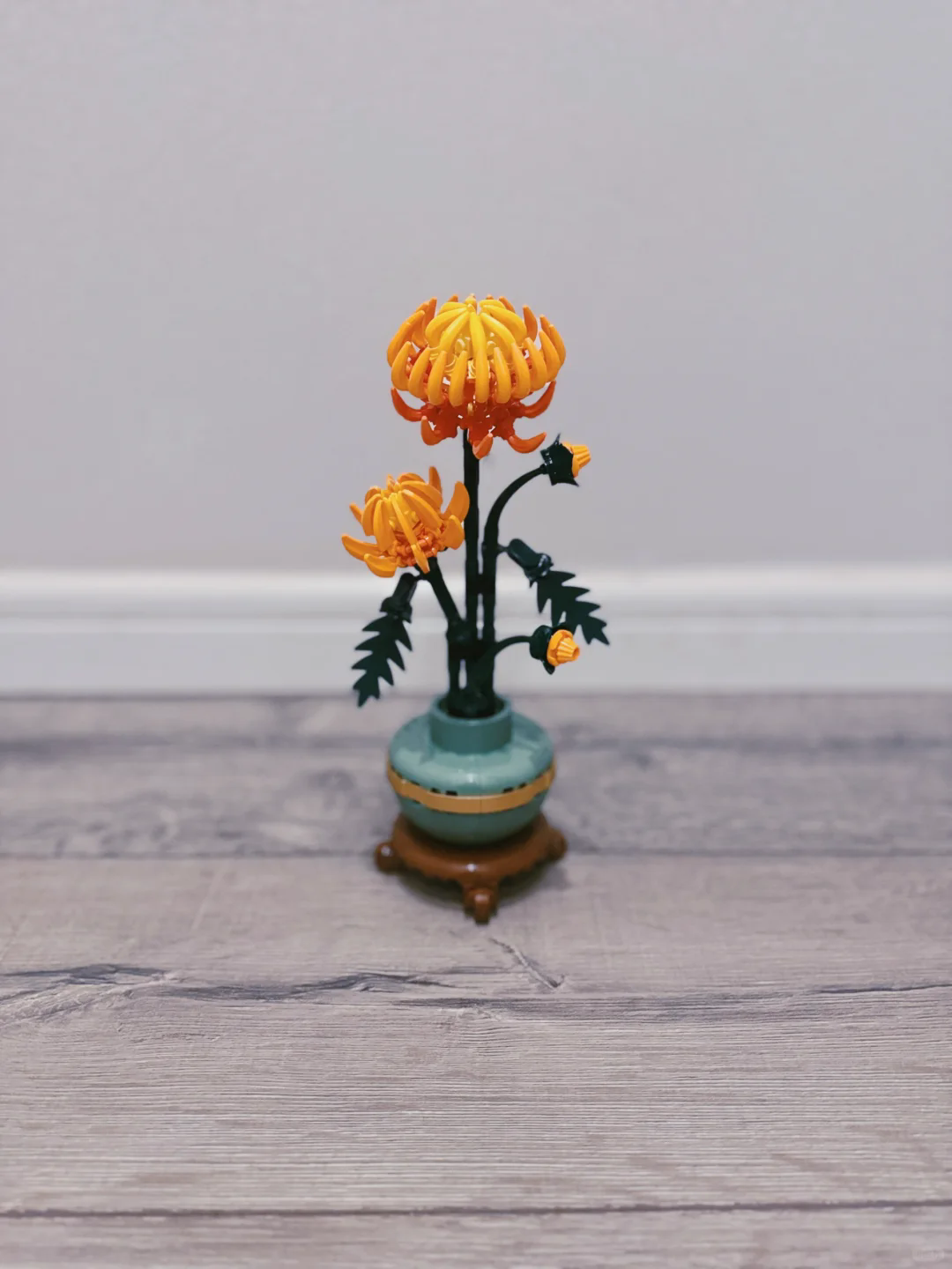 New MOC Chrysanthemum Potted P - Home Decor Disney review and price